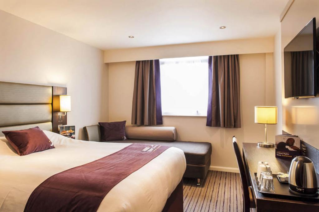Premier Inn Aberdeen Airport - Dyce Exterior foto